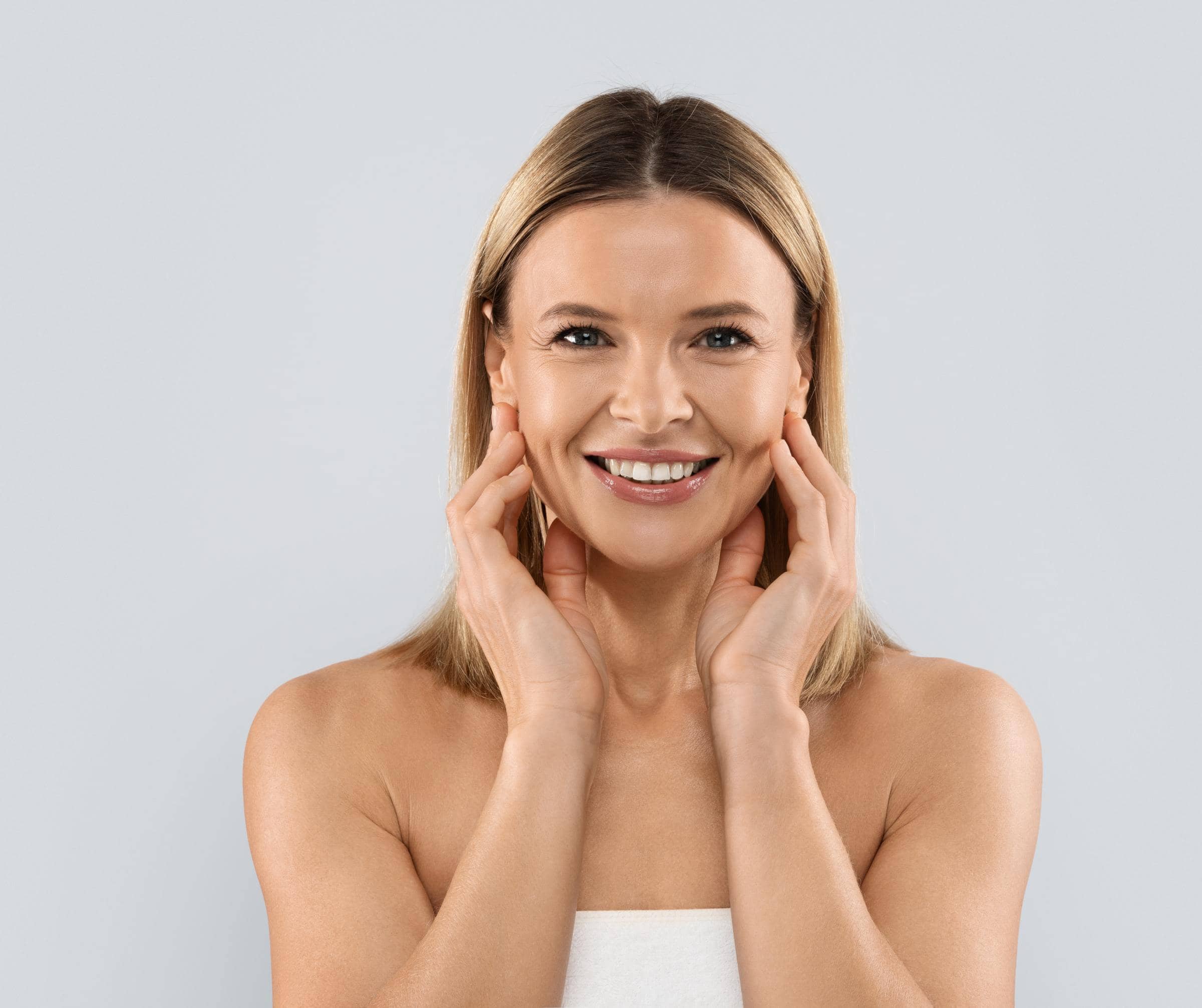 Comment redonner du volume à son visage sans chirurgie ? | Dr Corinne Pachet | Paris
